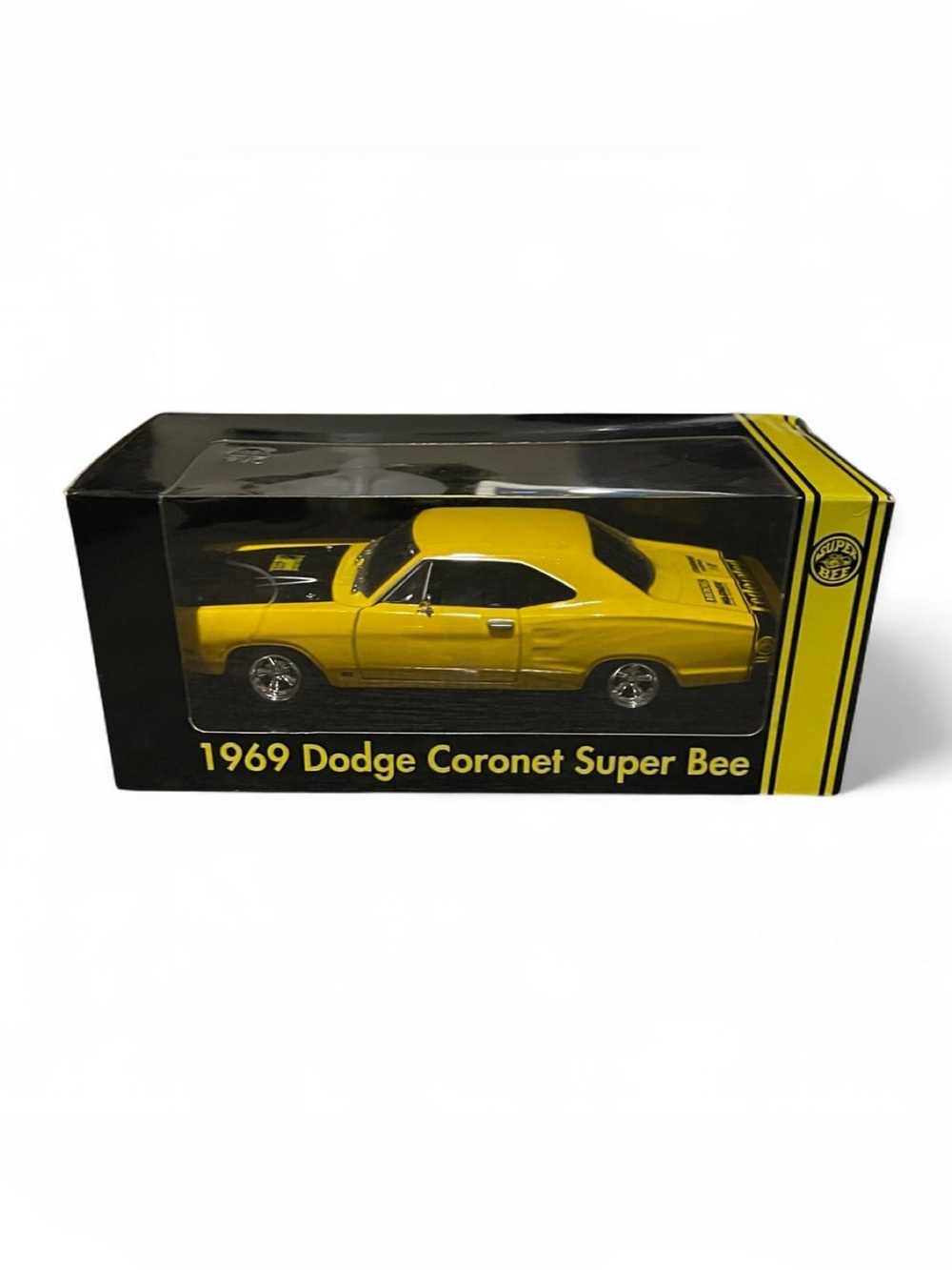 Crown Premiums 1969 Dodge Coronet Super Bee Federated Auto 1:24 Diecast Car